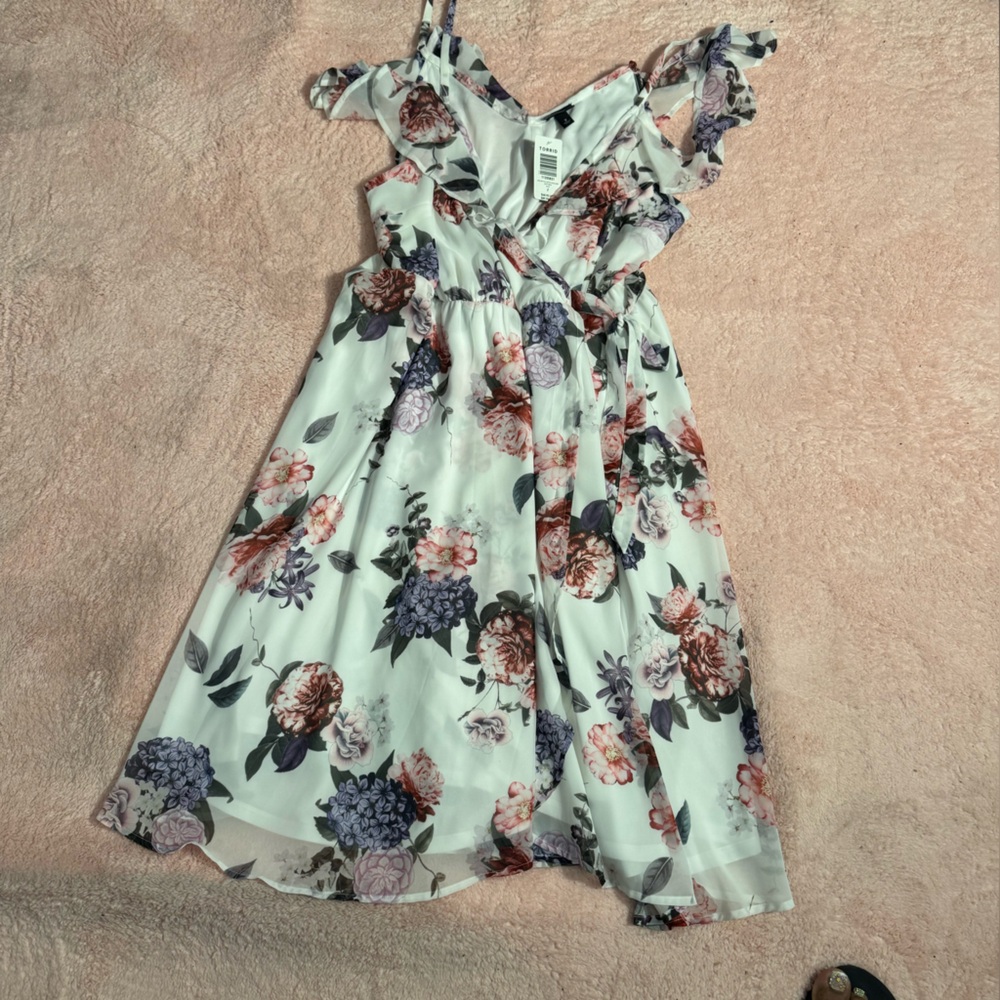 torrid White Floral Maxi Dress with Pink & Purple Blooms